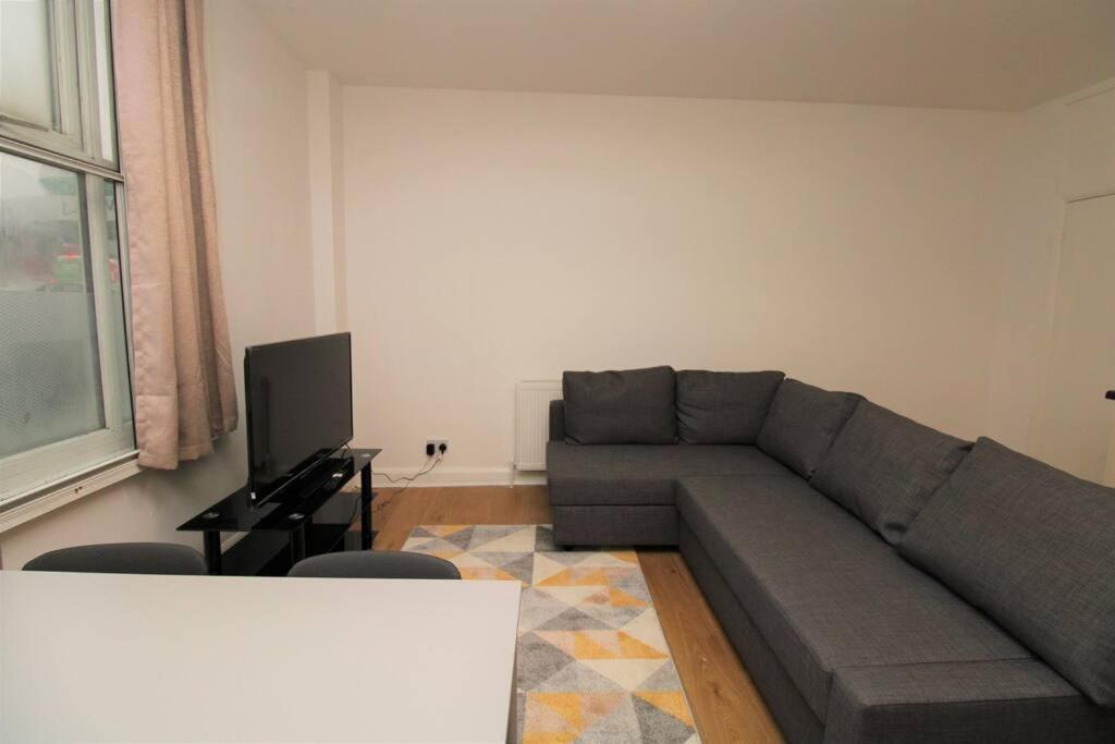 Ideal 2 Bed Flat Close To City Lägenhet London Exteriör bild