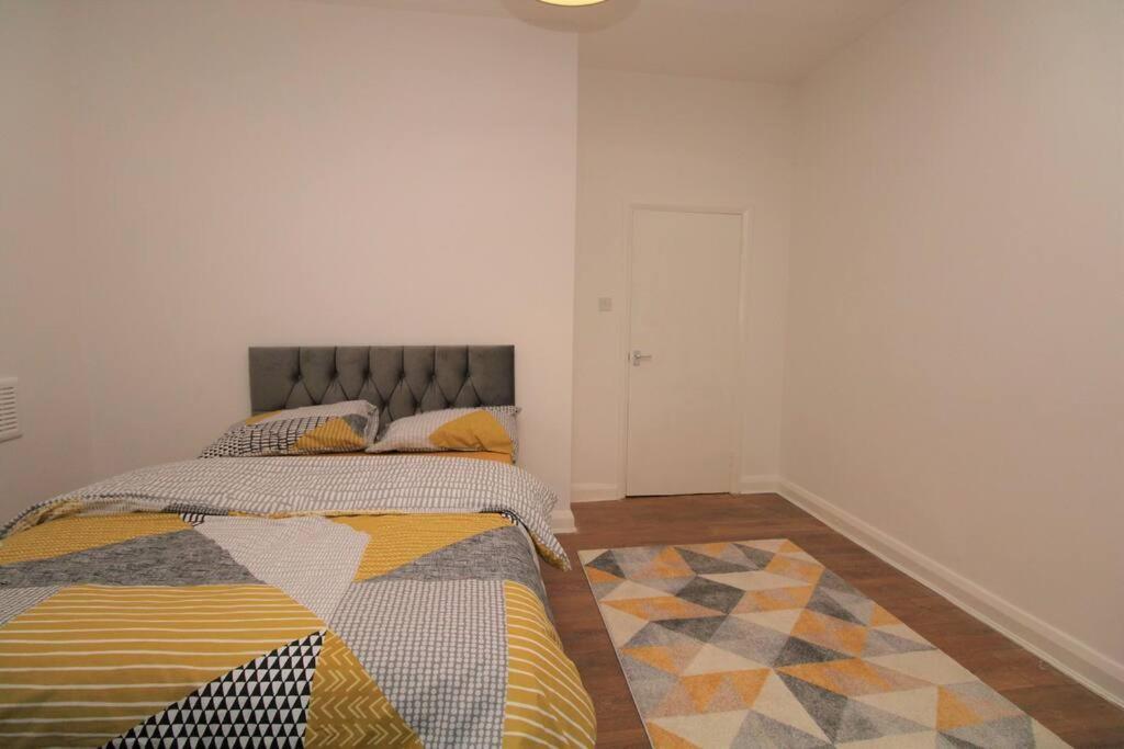 Ideal 2 Bed Flat Close To City Lägenhet London Exteriör bild